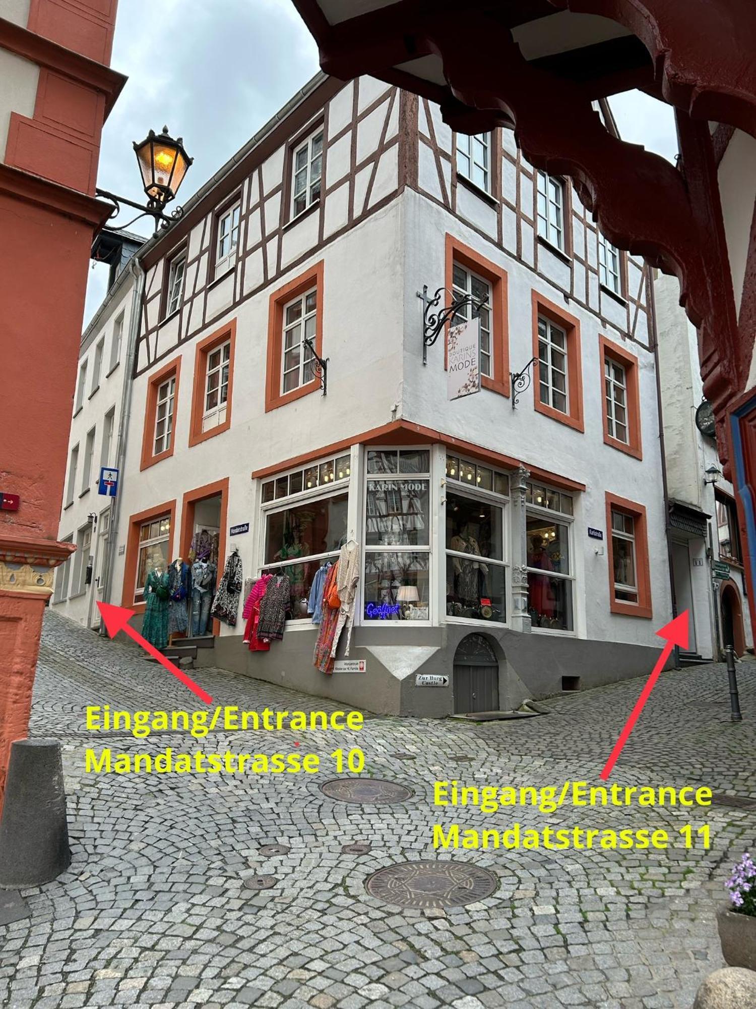 Fachwerkperle Am Historischen Marktplatz ベルンカステル・クース エクステリア 写真