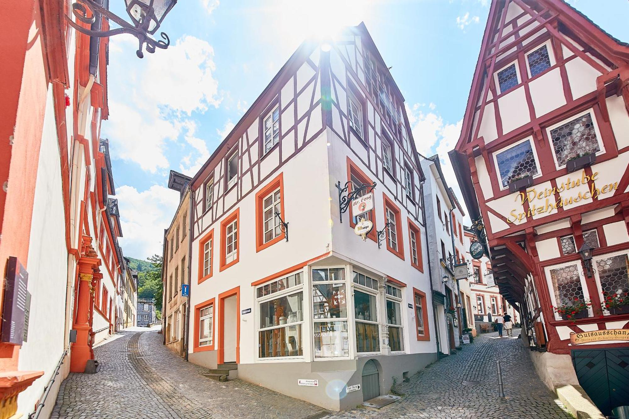 Fachwerkperle Am Historischen Marktplatz ベルンカステル・クース エクステリア 写真
